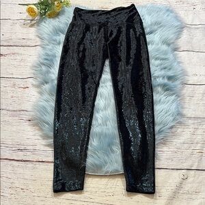 Beyond Yoga Black Velvet Animal Print Iridescence Leggings sz S